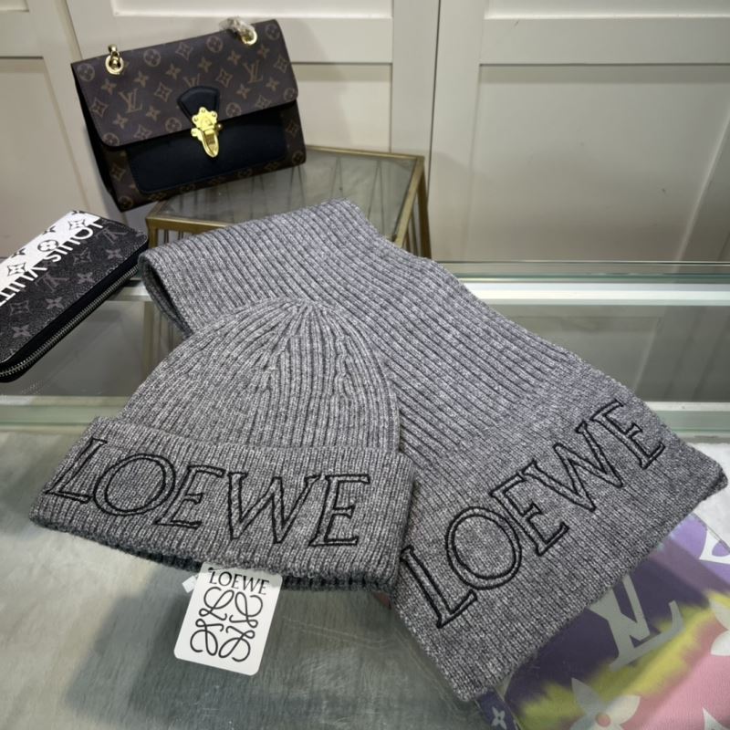 Loewe Caps Scarfs